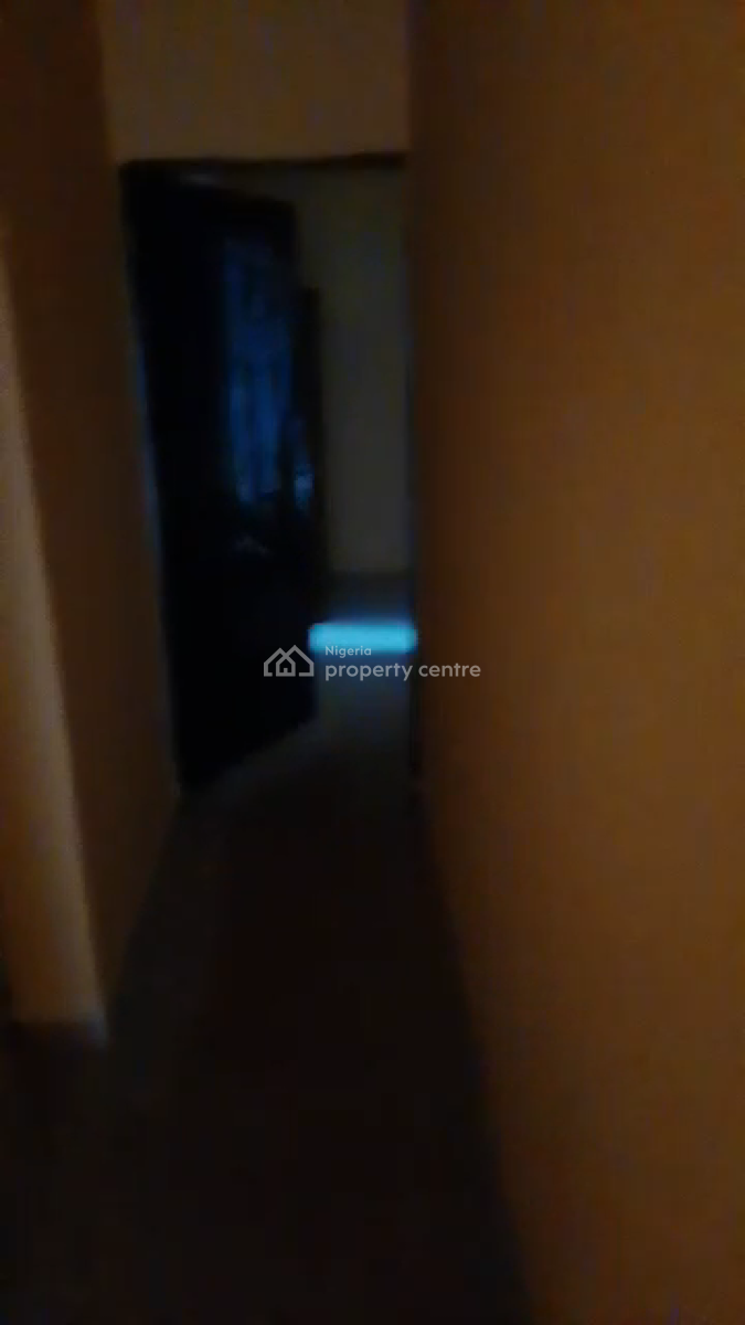 Newly Renovated 2 Bedr, Canal Estate Lagos, Ago Palace, Isolo, Lagos, Flat / Apartment for Rent