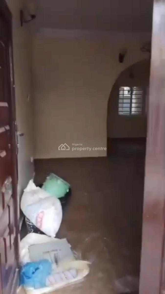 3 Bedroom Flat All Round Pop Personal Prepaid Metre with 4 Toilet, Blue View Estates at Giwa Oke Aro, Iju-ishaga, Agege, Lagos, Flat / Apartment for Rent