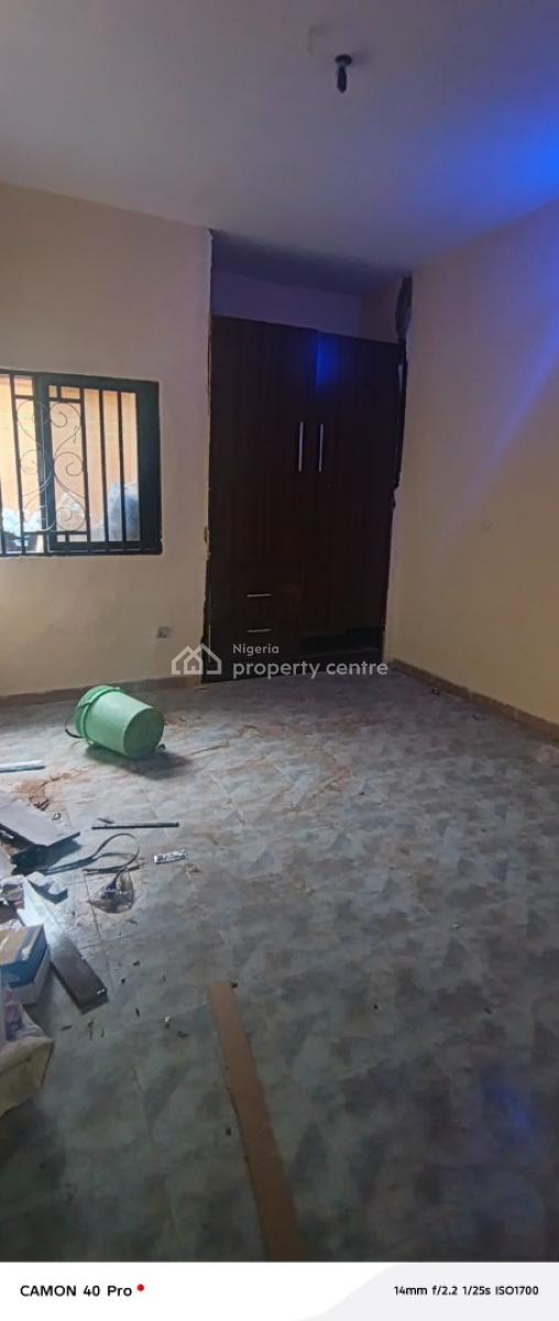 3 Bedroom Flat, Downstairs, Off New Road Bus Stop, Lekki, Lagos, Flat / Apartment for Rent