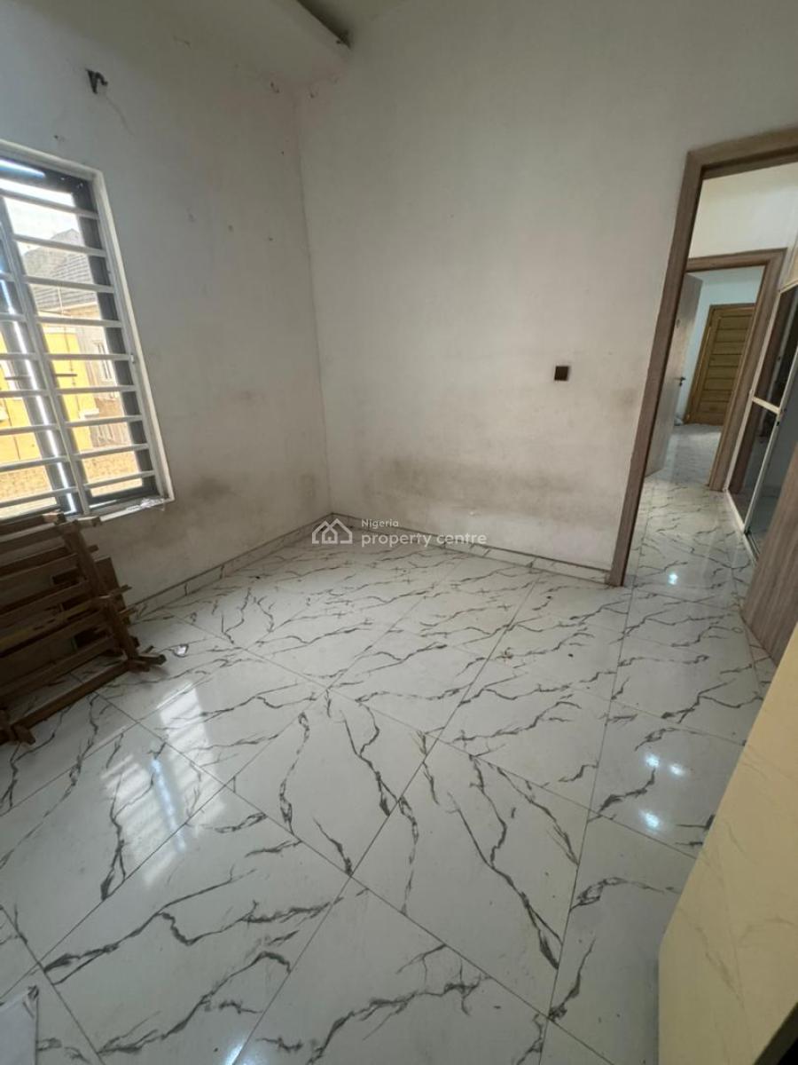 Room and Parlour Mini Flat Upstairs in Chevy View Estate, Chevy View Estate, Lekki, Lagos, Mini Flat (room and Parlour) for Rent