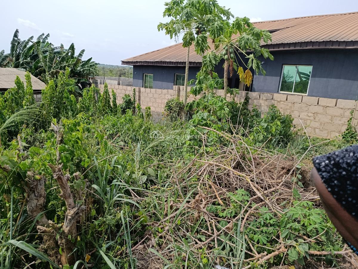 Full Plot of Land in a Very Decent Area on The Road, Itele Ogun State Close to Ayobo Lagos, Ado-odo/ota, Ogun, Mixed-use Land for Sale