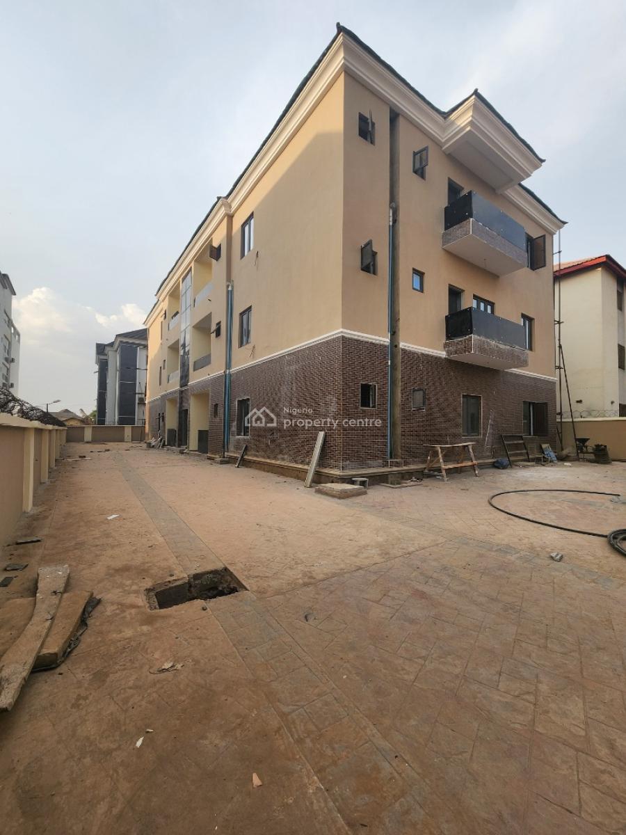Fantastic 3 Bedroom Apartment in a Fine Location, Behind Vio, Mabushi, Abuja, Flat / Apartment for Sale