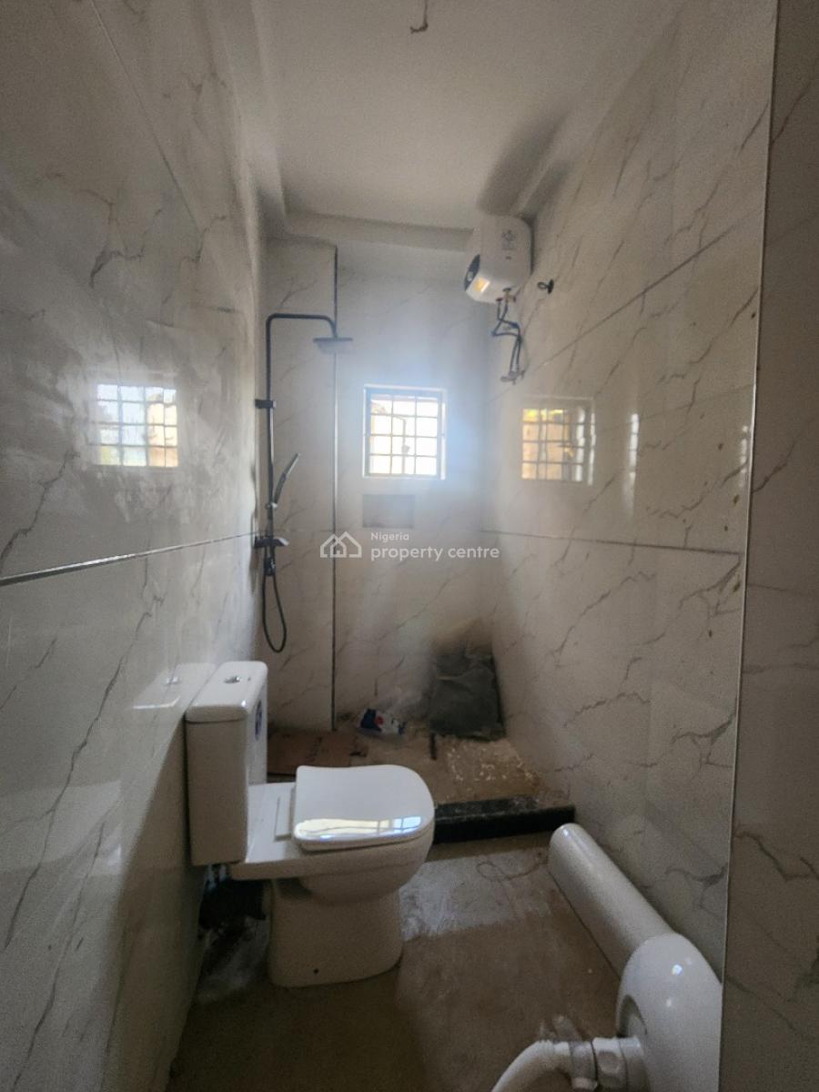 Fantastic 3 Bedroom Apartment in a Fine Location, Behind Vio, Mabushi, Abuja, Flat / Apartment for Sale