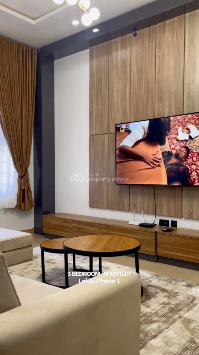 Nicely Furnished 3 Bedroom Apartment, Lekki Phase 1, Lekki, Lagos, Flat / Apartment Short Let