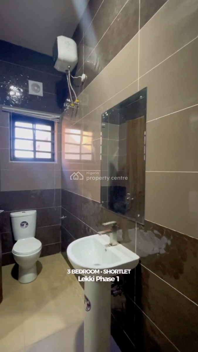 Nicely Furnished 3 Bedroom Apartment, Lekki Phase 1, Lekki, Lagos, Flat / Apartment Short Let