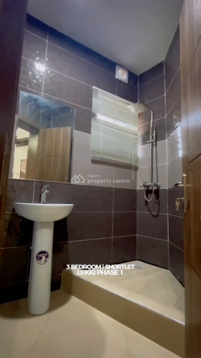 Nicely Furnished 3 Bedroom Apartment, Lekki Phase 1, Lekki, Lagos, Flat / Apartment Short Let