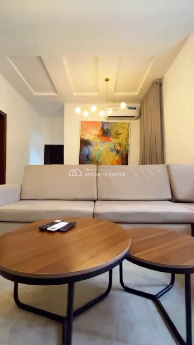 Nicely Furnished 3 Bedroom Apartment, Lekki Phase 1, Lekki, Lagos, Flat / Apartment Short Let