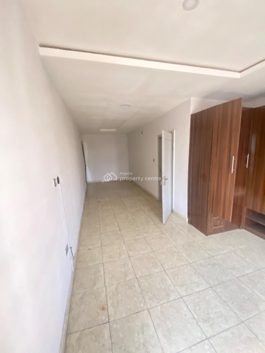 Spacious 3 Bedroom Serviced Apartment with Bq, Swimming Pool and Gym, Lekki Conservation Road, Lekki, Lagos, Flat / Apartment for Rent