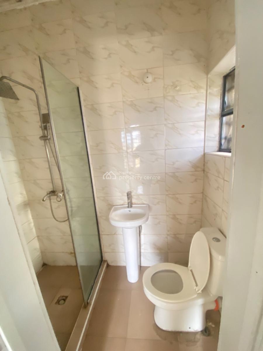 Spacious 3 Bedroom Serviced Apartment with Bq, Swimming Pool and Gym, Lekki Conservation Road, Lekki, Lagos, Flat / Apartment for Rent