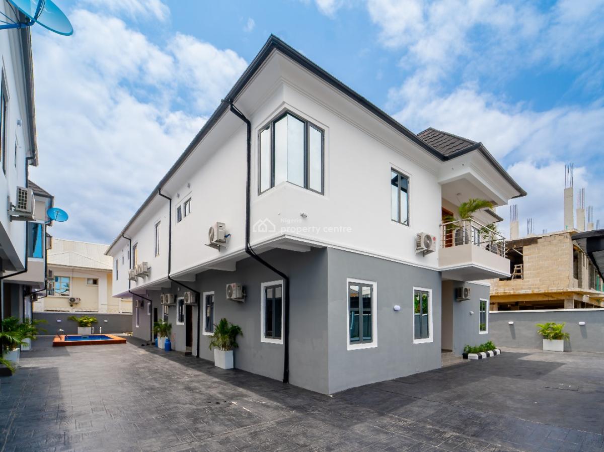 Nicely Furnished 5 Bedroom Apartment, Lekki Phase 1, Lekki, Lagos, Flat / Apartment Short Let