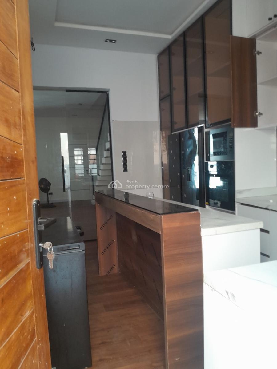 Luxury 4bedrooms Semi Detached Duplex with Bq, Ikota, Lekki, Lagos, Semi-detached Duplex for Rent