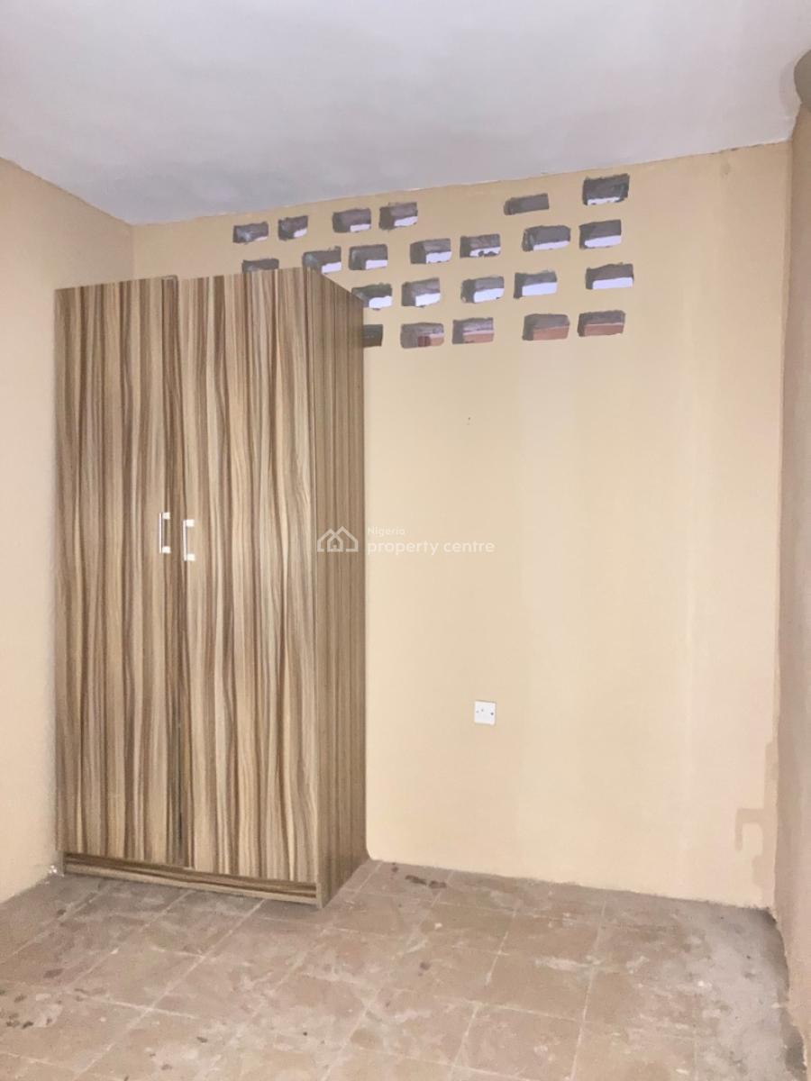 Clean 3 Bedroom Flat 2 Rooms Ensuit Downstairs with Good Parking Space, Well Secured Gated Street Balogun Off Awolowo Way Ikeja, Ikeja, Lagos, Flat / Apartment for Rent