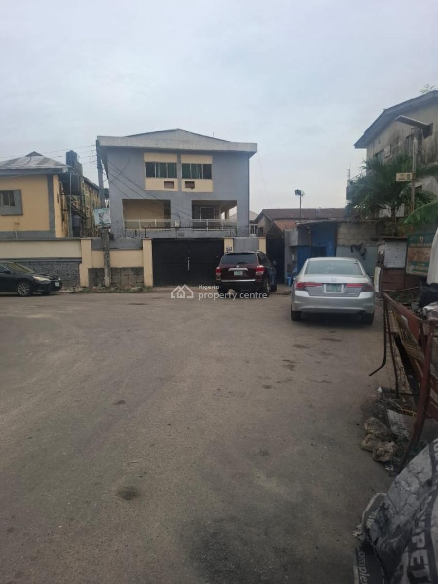 Nicely Built & Well Maintained Block of Flats, Off Tejuosho,, Yaba, Lagos, Block of Flats for Sale
