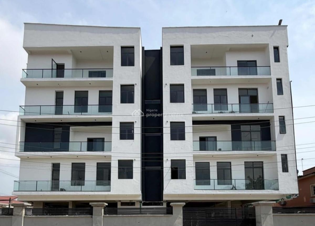 24/7 Power Supply Serviced 2 Bedroom En-suite Flat. It Will Come with, Lekki Phase 1, Lekki, Lagos, Flat / Apartment for Rent