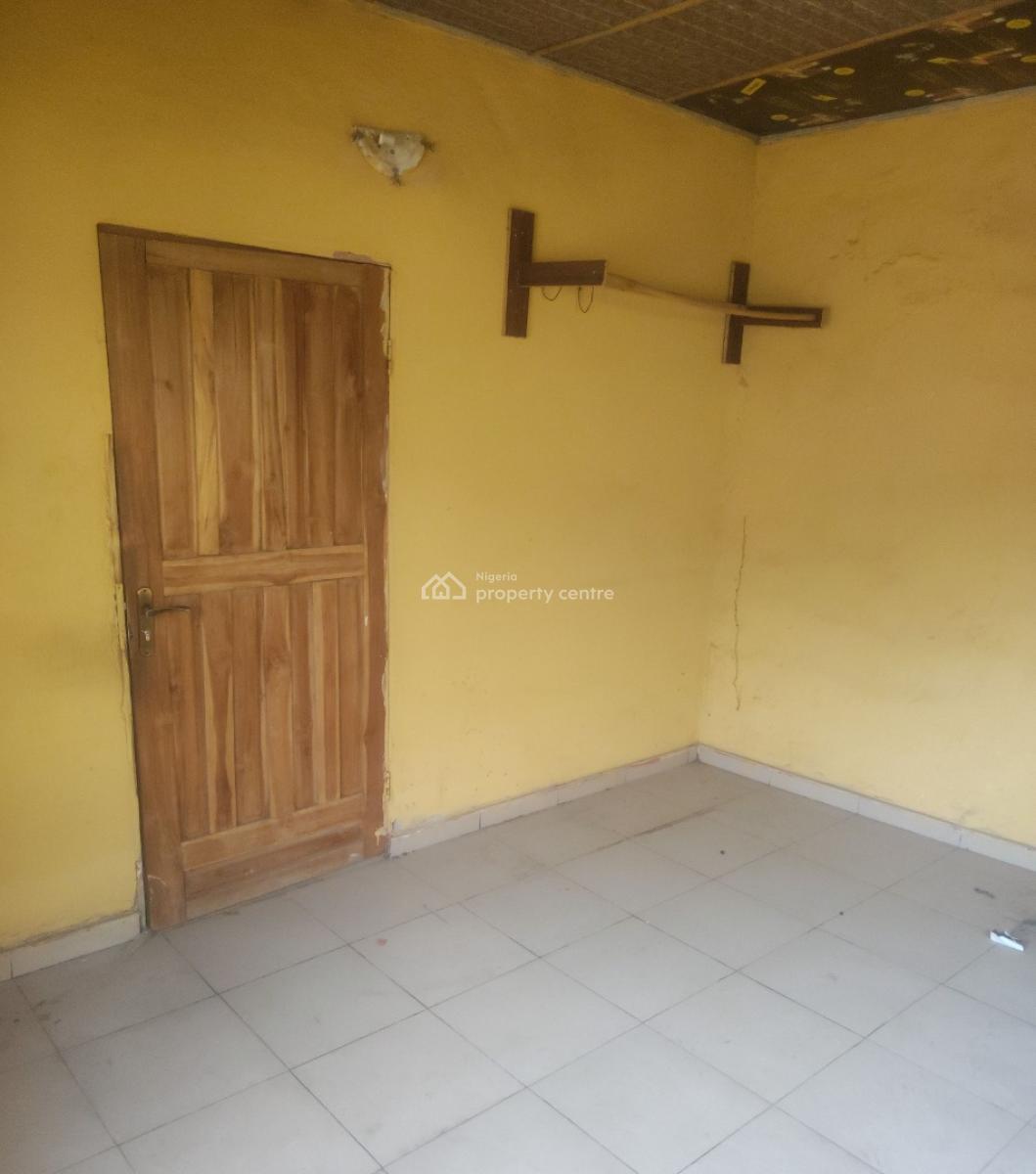 Clean & Spacious Standalone Miniflat with 2 Toilets in a Secure Area, Bamidele Laditi Lane, Ojokoro Road, Agric, Ikorodu, Lagos, Mini Flat (room and Parlour) for Rent