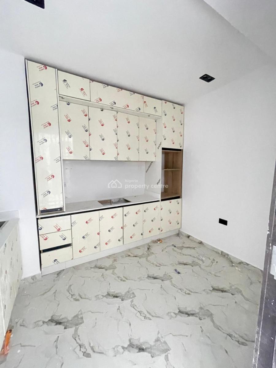 Clean Luxury 2 Bedroom Serviced Apartment, Orchid, Lekki, Lagos, Block of Flats for Sale