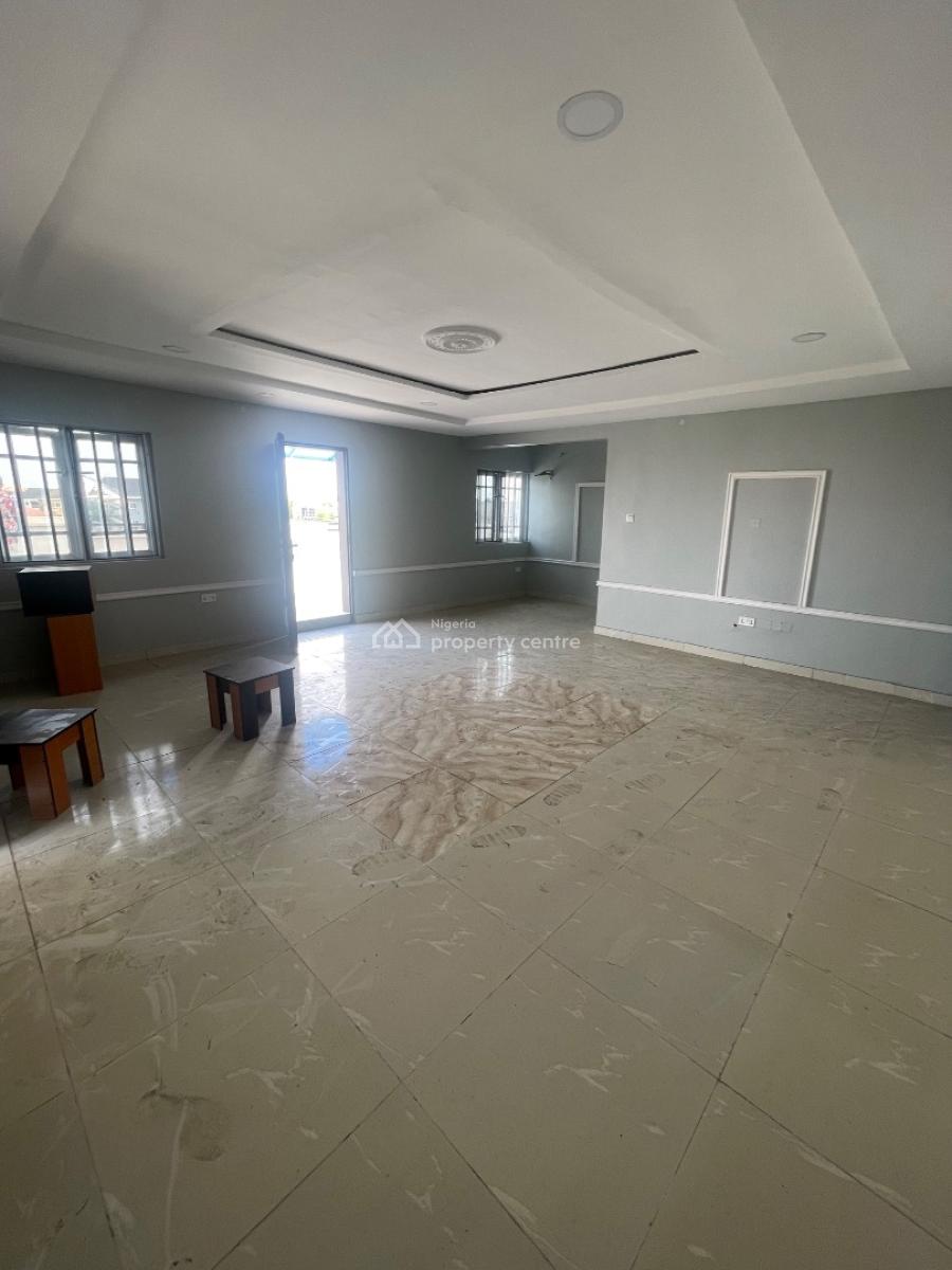 Spacious 4 Bedroom Penthouse with 2 Terraces, Mobil Road, Ilaje, Ajah, Lagos, Flat / Apartment for Rent