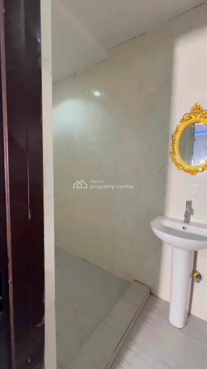 Nicely Furnished Studio Apartment, Surulere, Lagos, Flat / Apartment Short Let