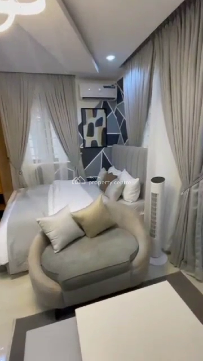 Nicely Furnished Studio Apartment, Surulere, Lagos, Flat / Apartment Short Let