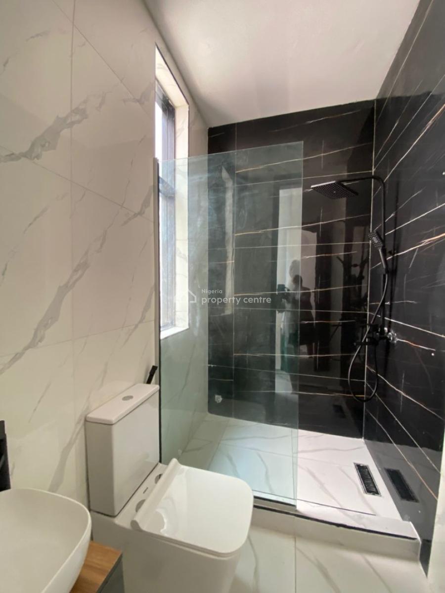 Stunning 5 Bedroom Fully Detached with Bq with Swim Pool, Chevron Lekki Lagos, Lekki, Lagos, Detached Duplex for Sale