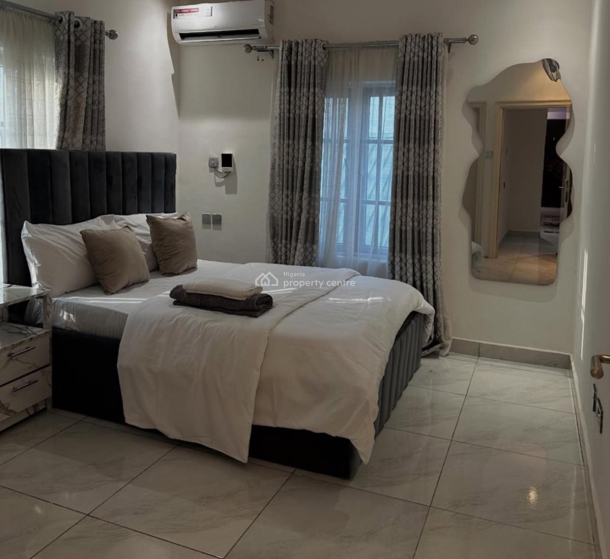 2 Bedroom Apartment, Ipaja, Lagos, Flat / Apartment Short Let