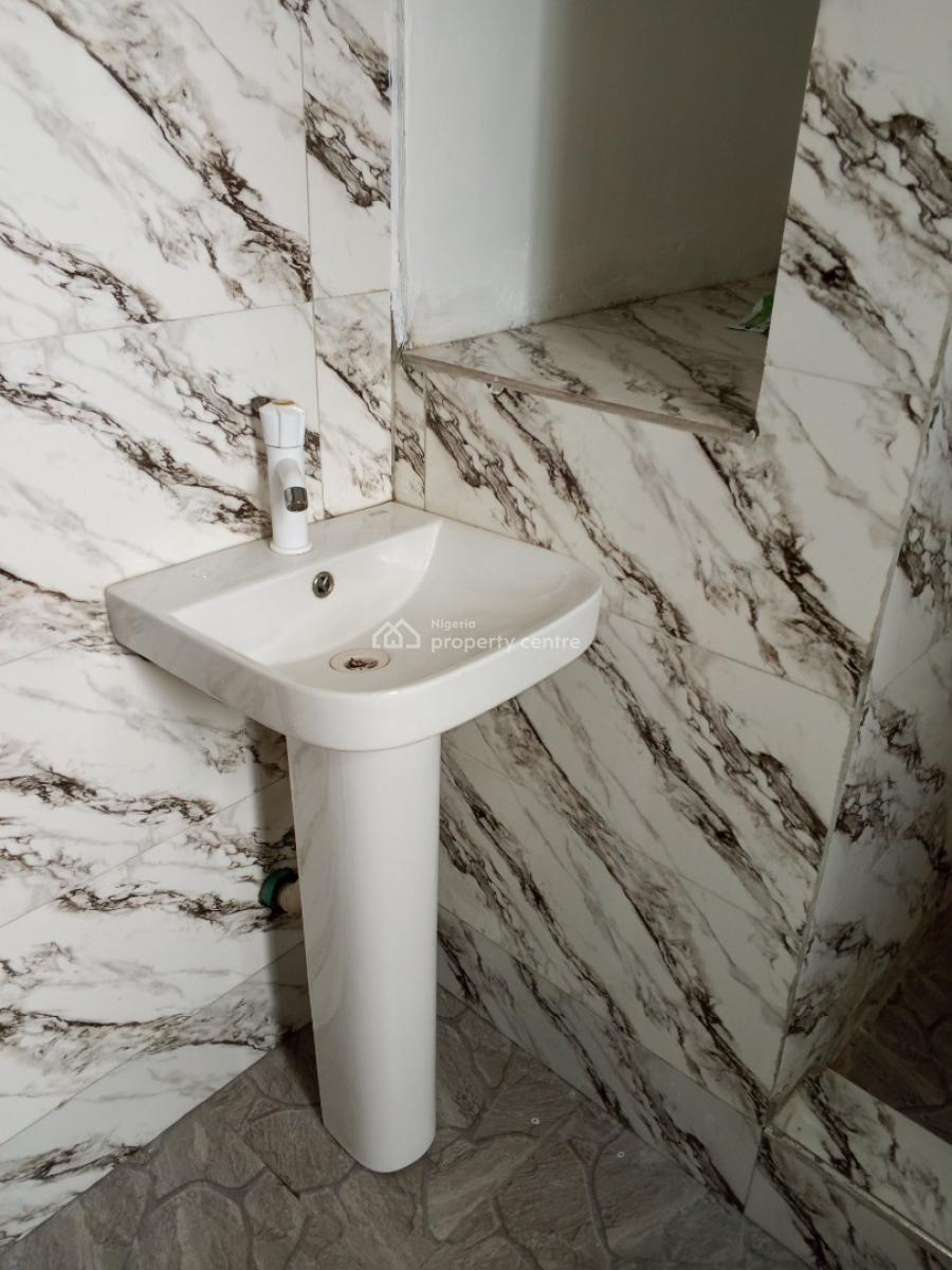 Unfurnished Studio Apartment, Bashorun Majek, Sangotedo, Ajah, Lagos, Self Contain (single Rooms) for Rent