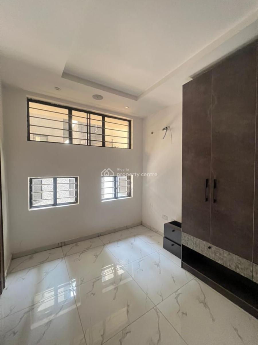 Exquisitely Built 5 Bedrooms Semi Detached -duplex House + Bq, Omole Phase 1, Ikeja, Lagos, Semi-detached Duplex for Sale