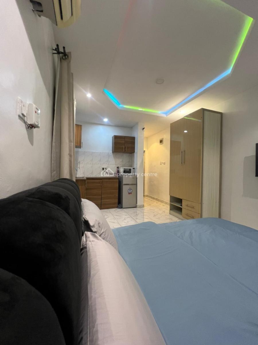 Monthly Stay Studio Apartment, Jibowu Estate Like, Yaba, Lagos, Self Contain (single Rooms) Short Let