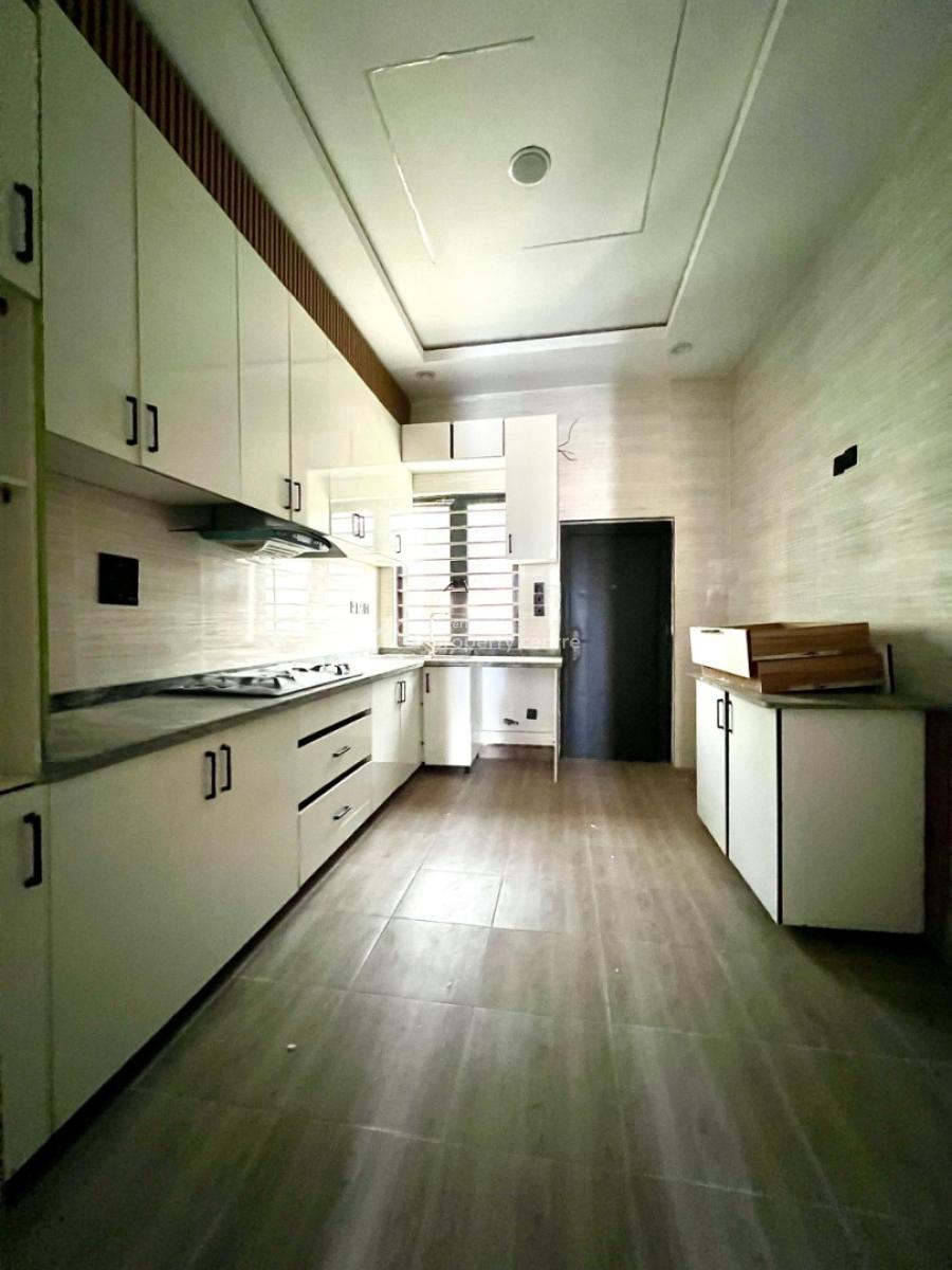 4 Bedroom Semi-detached Duplex with Bq, Ajah, Lagos, Semi-detached Duplex for Sale