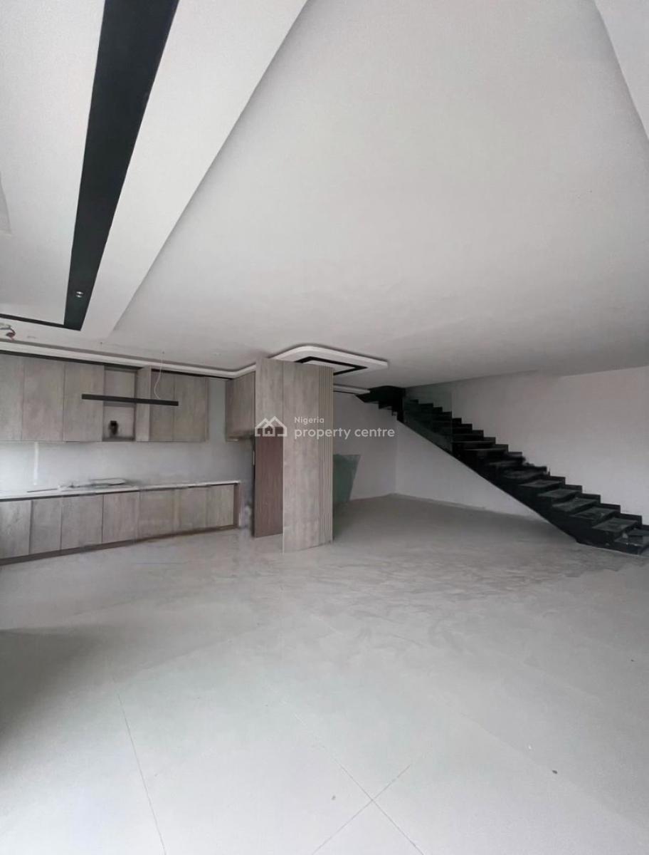 2 Bedroom Maisonette, Lekki Phase 1, Lekki, Lagos, Flat / Apartment for Rent