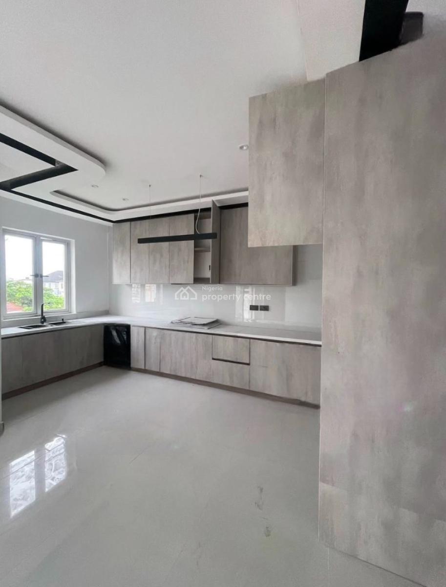 2 Bedroom Maisonette, Lekki Phase 1, Lekki, Lagos, Flat / Apartment for Rent