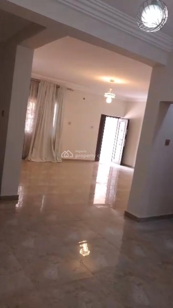 3 Bedroom Flat, First Avenue, Gwarinpa, Abuja, Flat / Apartment for Rent