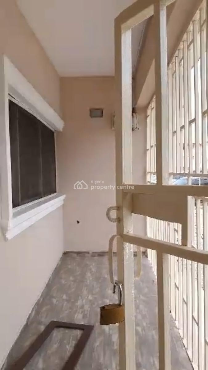 3 Bedroom Flat, First Avenue, Gwarinpa, Abuja, Flat / Apartment for Rent