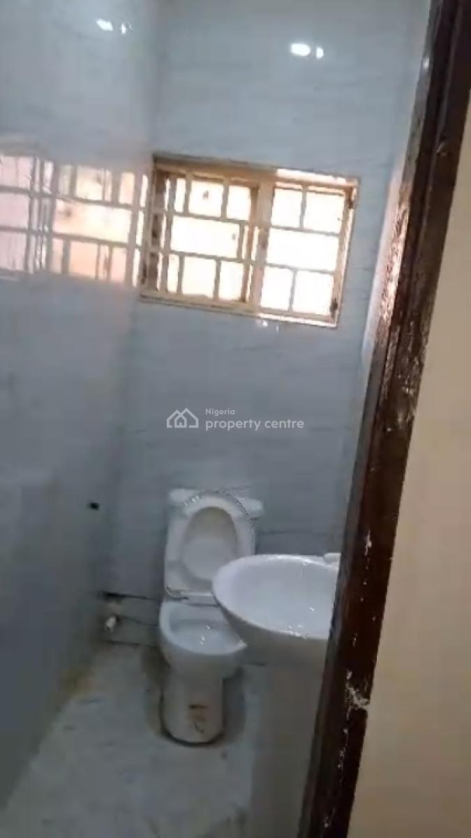 3 Bedroom Flat, First Avenue, Gwarinpa, Abuja, Flat / Apartment for Rent