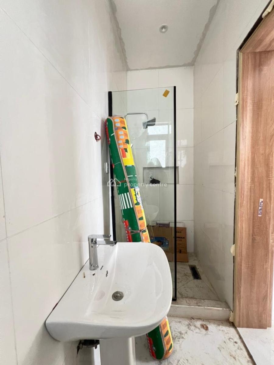 Luxury 2 Bedroom Apartment with Elevator and Pool, Ikate, Lekki, Lagos, Flat / Apartment for Sale