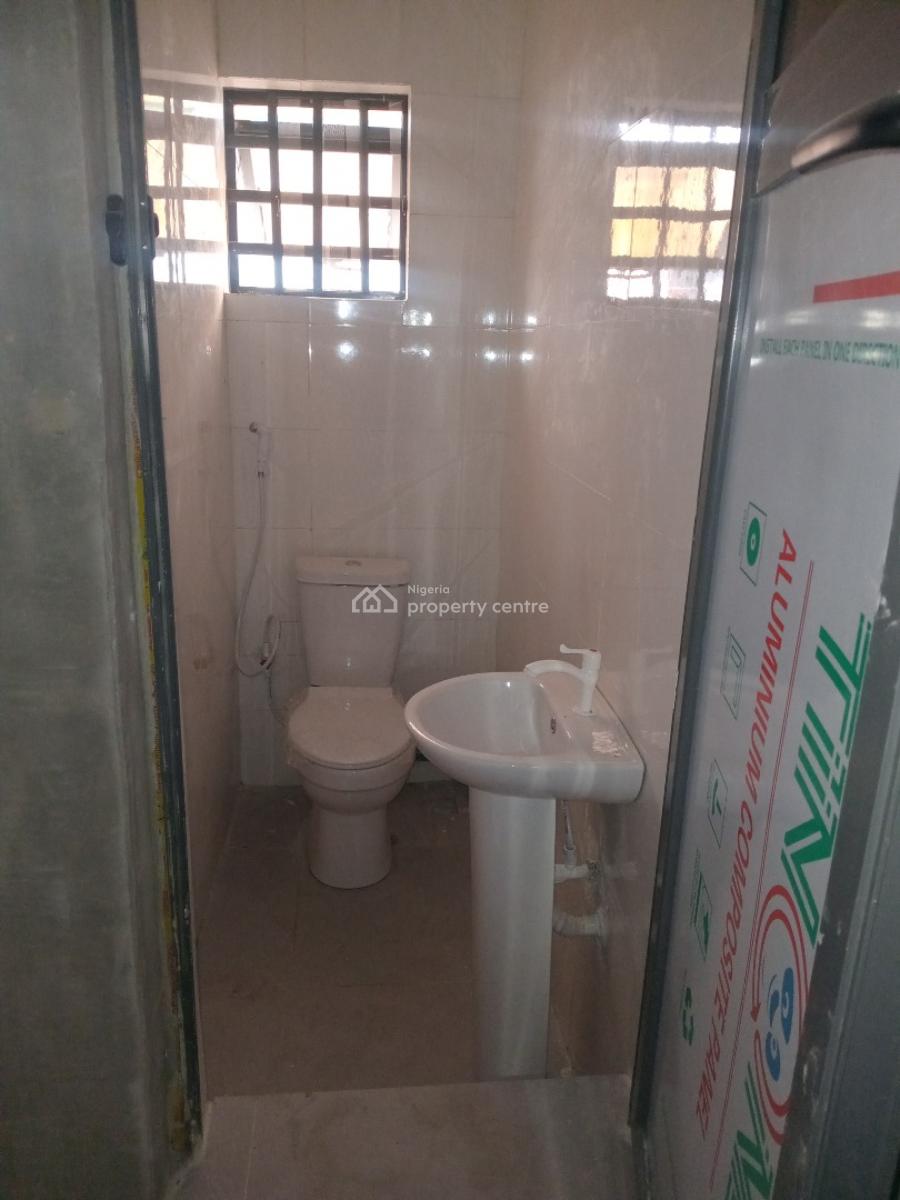 Chocolate Mini Flat, Adekunle By Third Mainland Bridge Yaba, Yaba, Lagos, Mini Flat (room and Parlour) for Rent