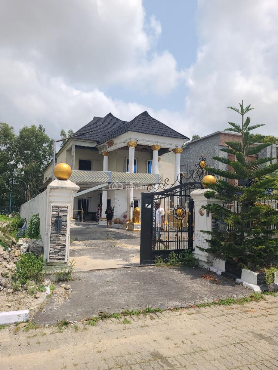 Beautiful Spacious 6 Bedroom Fully Detached Mansion with Swimming Pool, Mayfair Garden Estate Awoyaya Lekki Epe Express Way, Awoyaya, Ibeju Lekki, Lagos, Detached Duplex for Sale