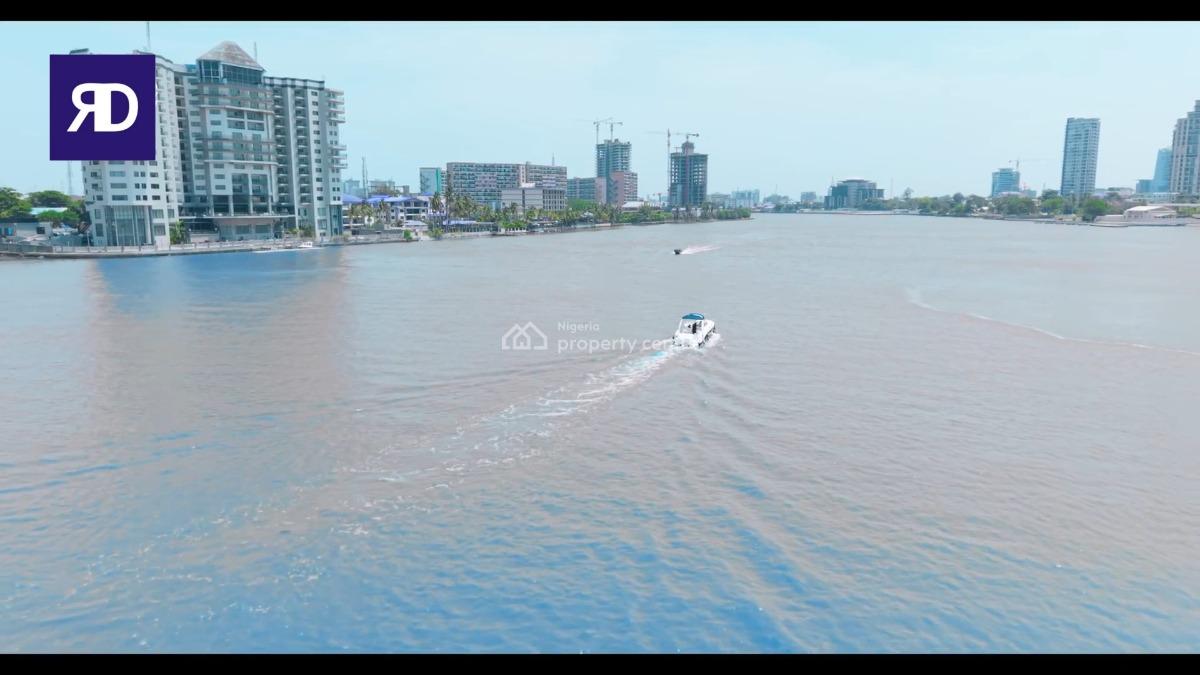 Waterfront 5-bedrooms Villa Maisonette House, Ikoyi, Lagos, House for Sale