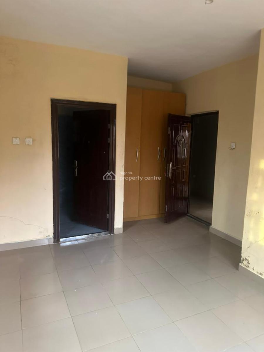 Executive Standard 3bedroom Apartment, Akowonjo, Alimosho, Lagos, Flat / Apartment for Rent