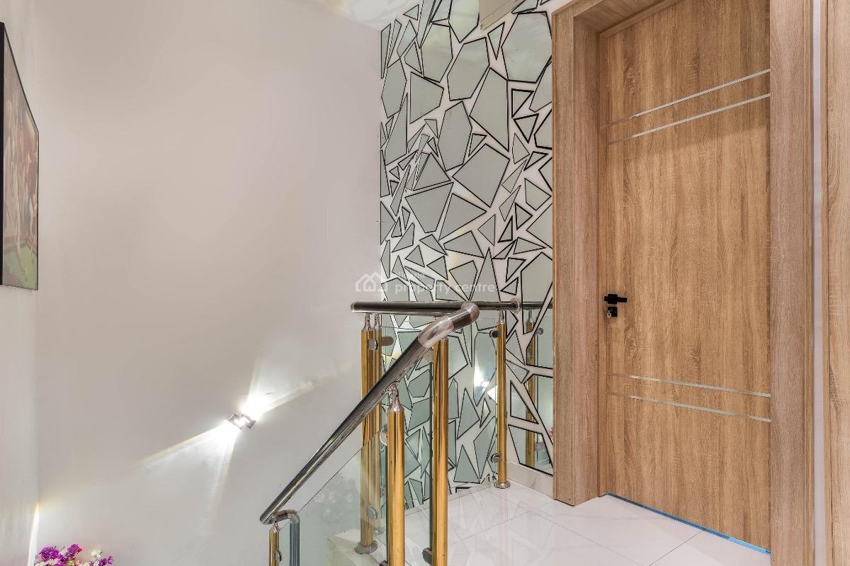 Luxury 2 Bedroom Fully Detached Duplex with Modern Features Available, 2 Bedroom Apartment in Lekki, Ologolo., Ologolo, Lekki, Lagos, Flat / Apartment Short Let