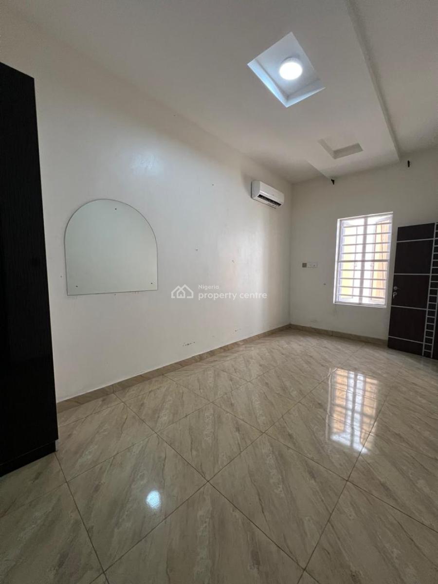 Spacious Room to Shared Kitchen, in an Estate, Lekki Conservation, Lekki, Lagos, Self Contain (single Rooms) for Rent