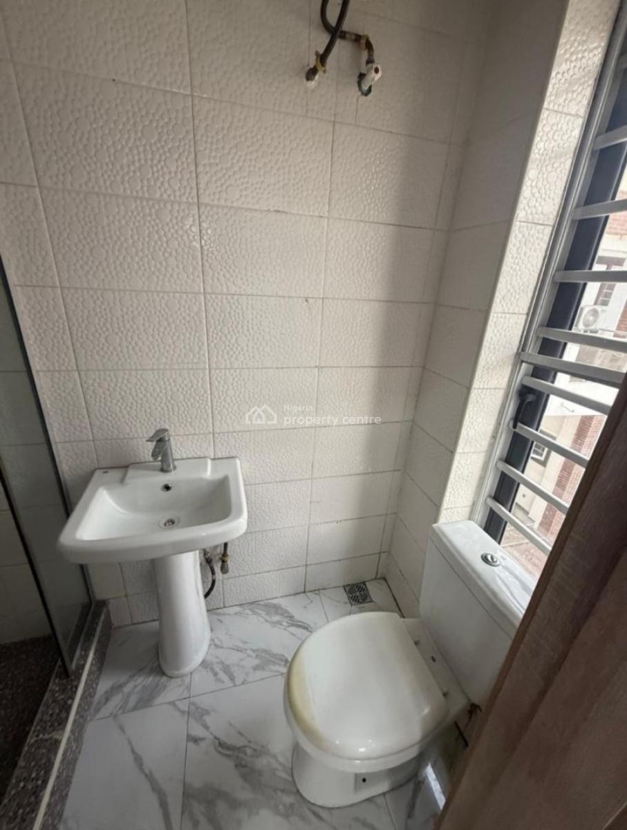 Serviced 2 Bedroom En-suite Flat with a Partly Open Fitted Kitchen, Co, Ikate Elegushi, Lekki, Lagos, Flat / Apartment for Rent