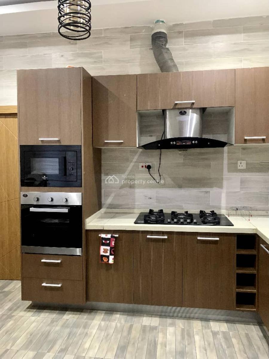 Nicely Furnished 3 Bedroom Apartment, Ikeja, Lagos, Flat / Apartment Short Let