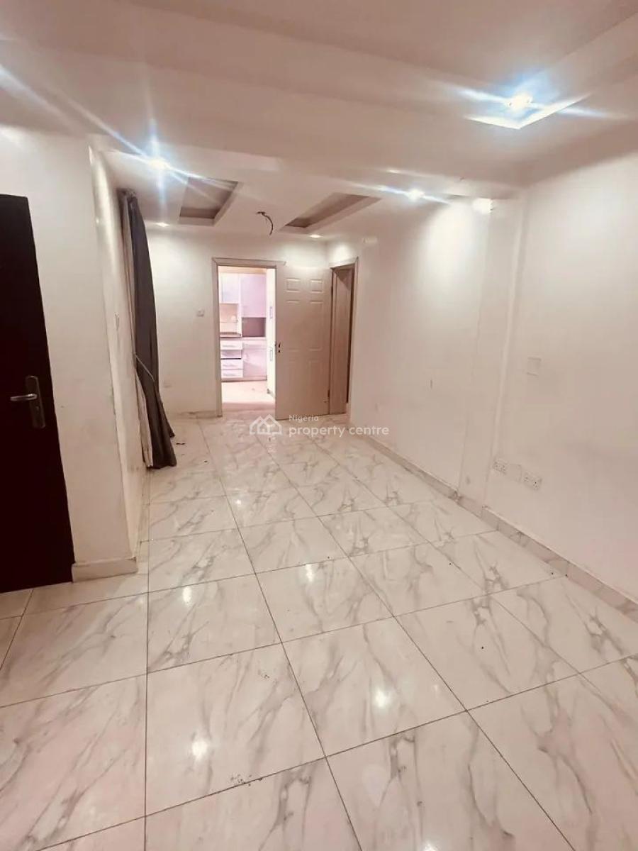 Spacious Two Bedroom Flat, Asokoro District, Abuja, Flat / Apartment for Rent