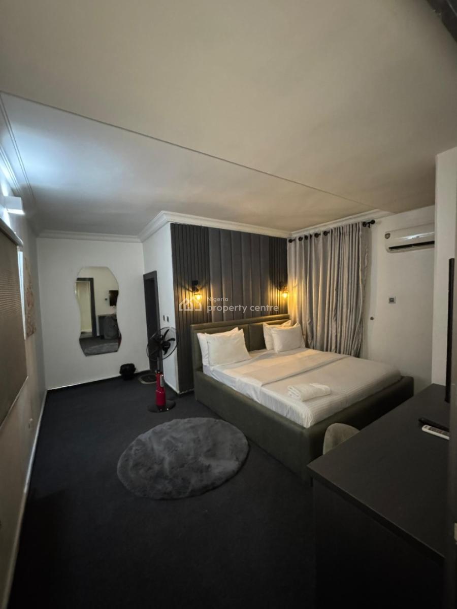 Nicely Furnished 1 Bedroom Apartment, Wuse 2, Abuja, Flat / Apartment Short Let