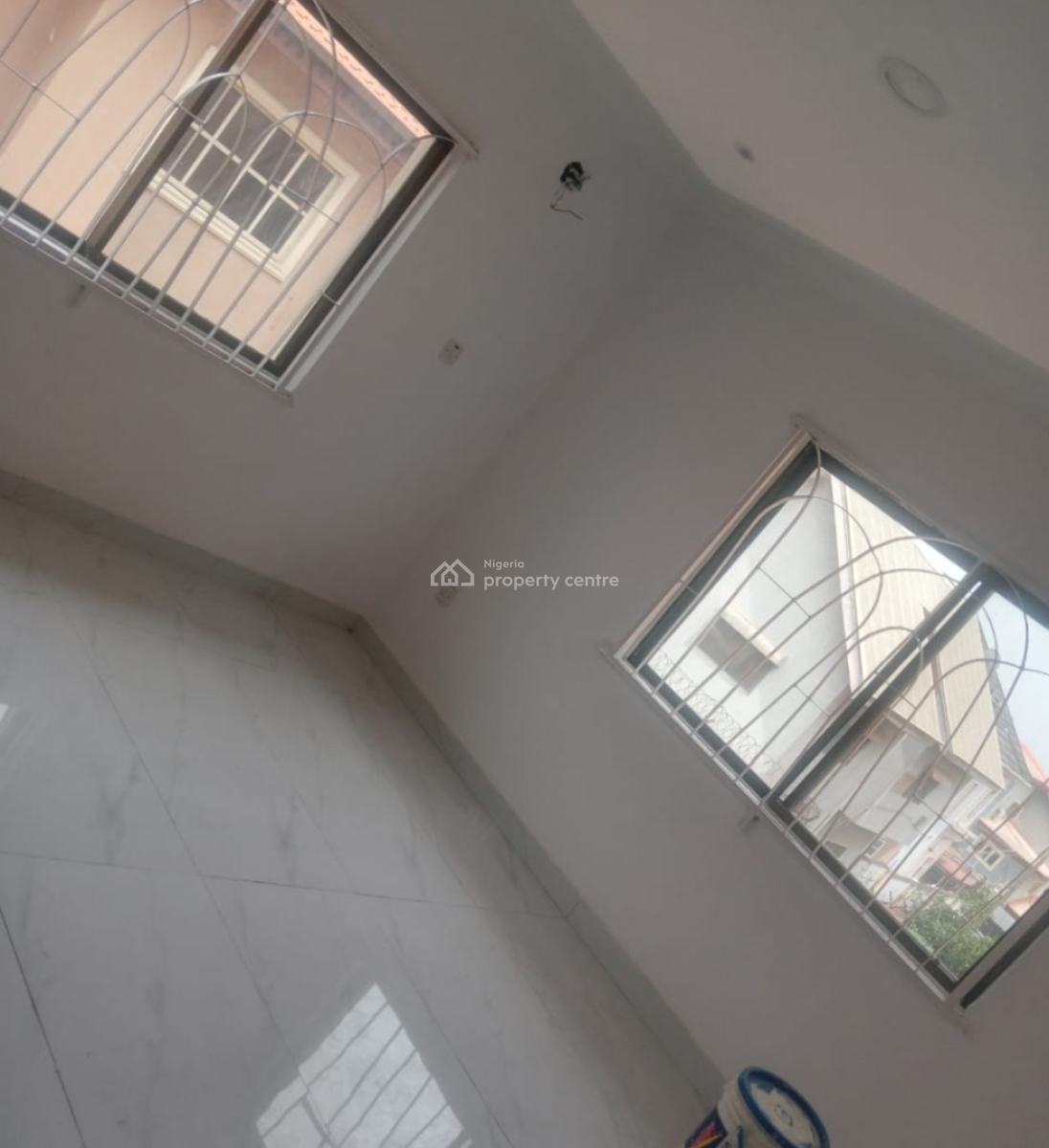 Executive 3 Bedroom Apartment, Gra Phase 1, Magodo, Lagos, Flat / Apartment for Rent