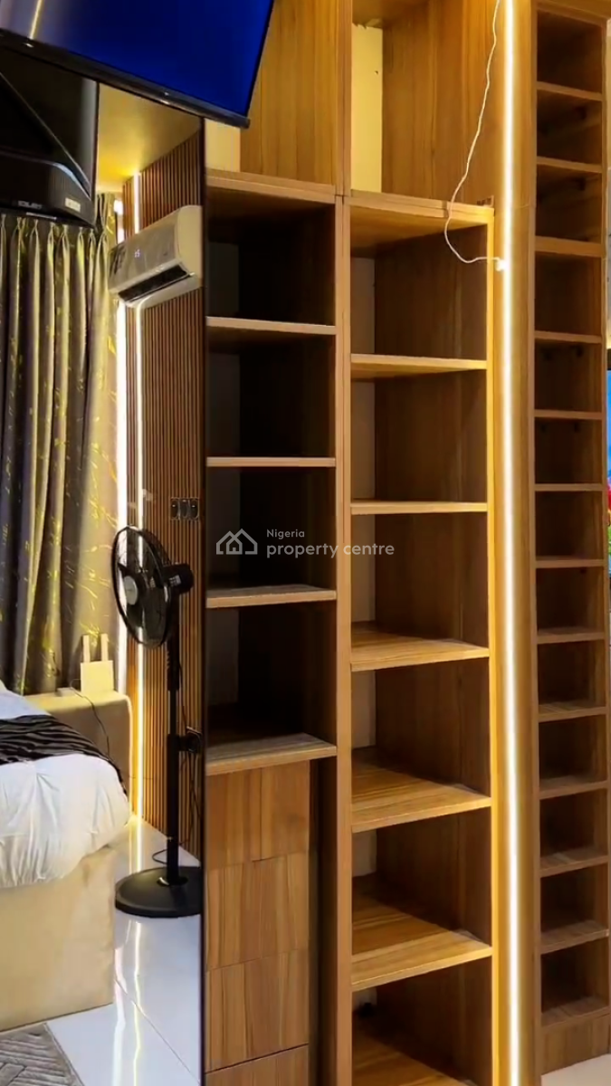 Nicely Furnished 1 Bedroom Apartment, Gwarinpa, Abuja, Flat / Apartment Short Let