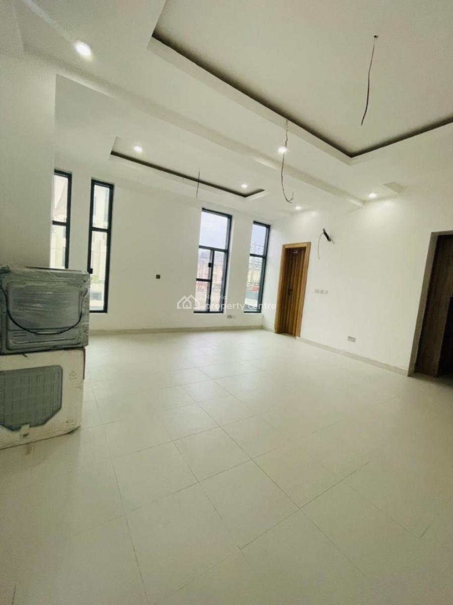 Luxury 4 Bedroom Maissionannate with Bq, Oniru, Victoria Island (vi), Lagos, Flat / Apartment for Rent