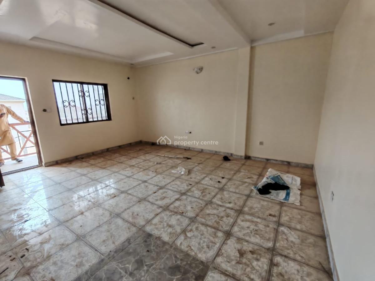 2 Bedrooms Flat, G.c. Oranika Road, Mabushi, Abuja, Flat / Apartment for Rent