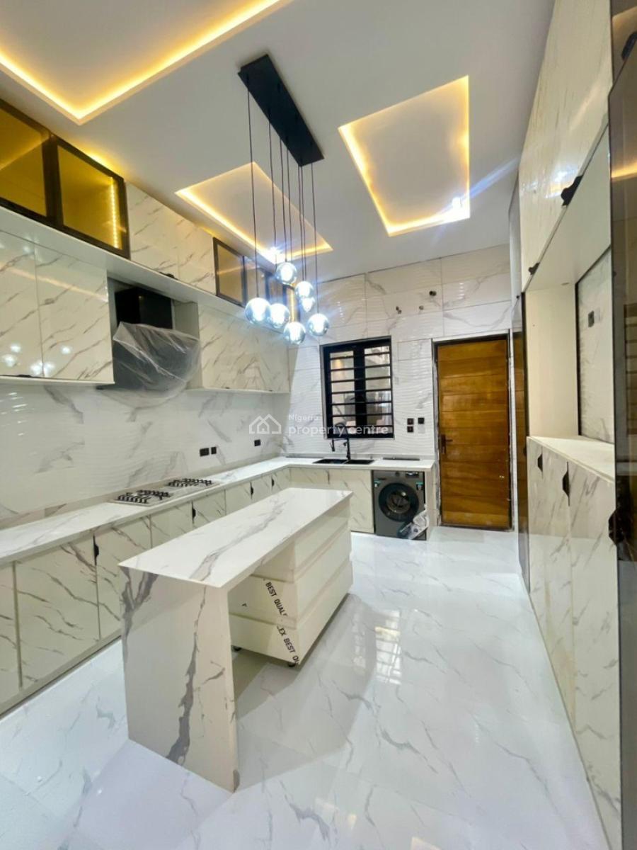 5 Bedroom Fully Detached House in Lekki, Ikota, Lekki, Lagos, Detached Duplex for Sale